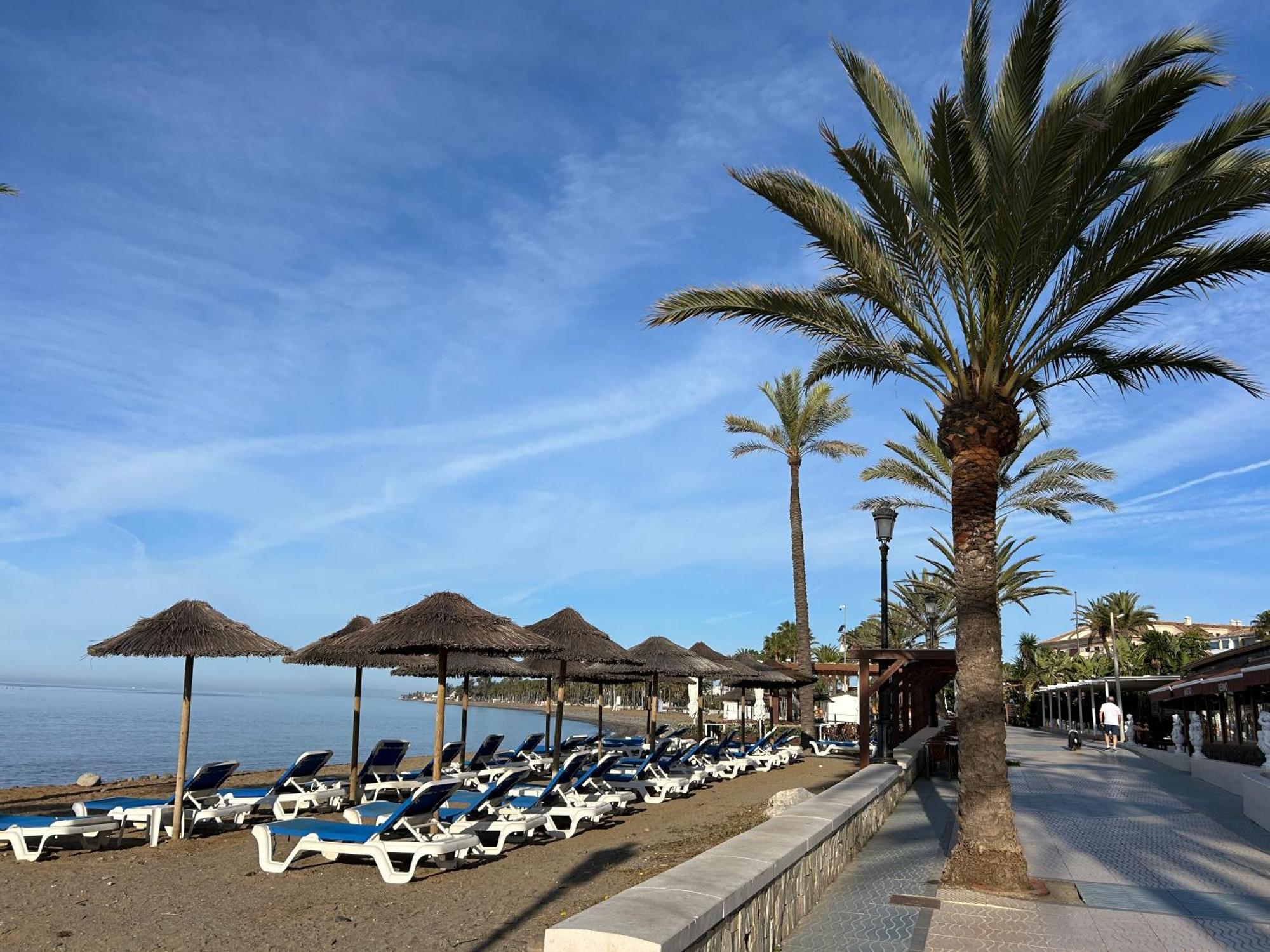 Buenti Apartments Beach Beautiful View Marbella Exterior photo